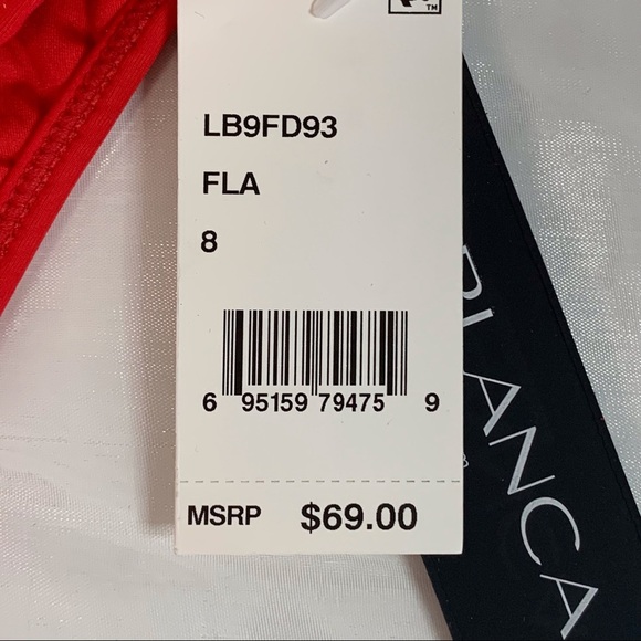 La Blanca
Tied & True Hipster Lb9fd93 Bikini Bottom Red Size 8 - Picture 4 of 9